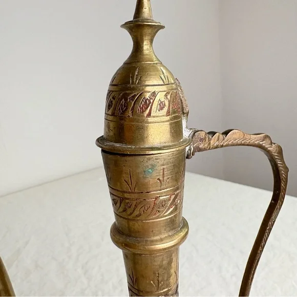 Vintage Solid Brass Teapot Genie Lamp Pitcher Made in India Ornate Etched Floral - Picture 8 of 15